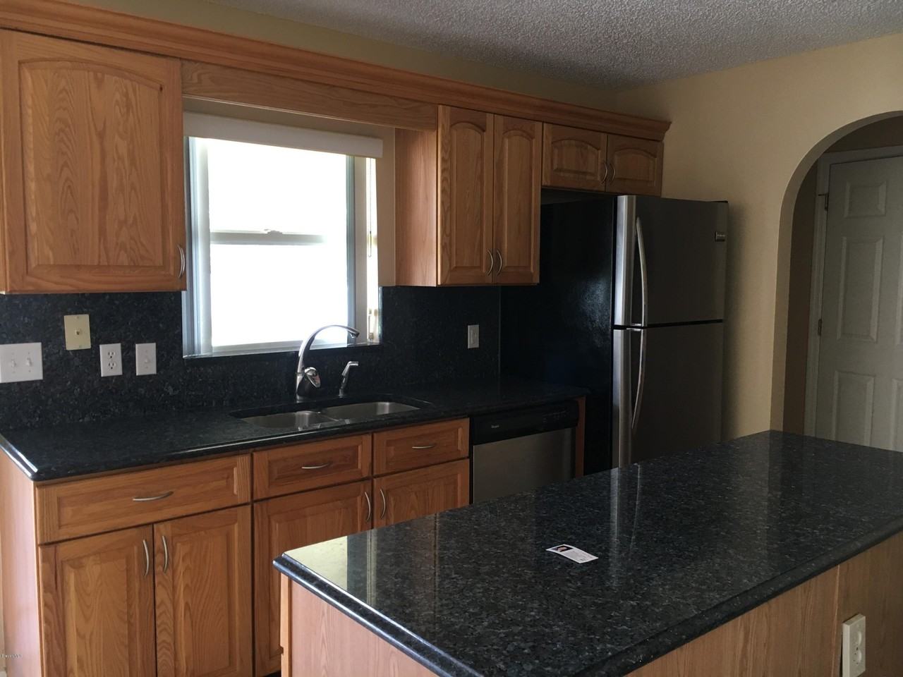 1793 Sawgrass Dr Sw - Photo 6 of 22