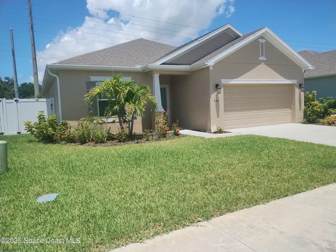 920 Covington Ct - Photo 2 of 24