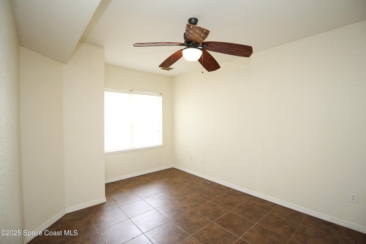 3995 Almeida Ct Apt 105 #105 - Photo 4 of 16