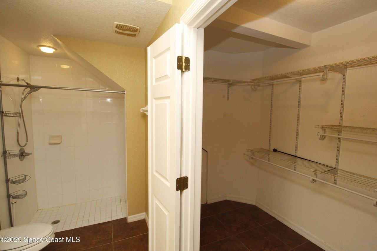 3995 Almeida Ct Apt 105 #105 - Photo 7 of 16