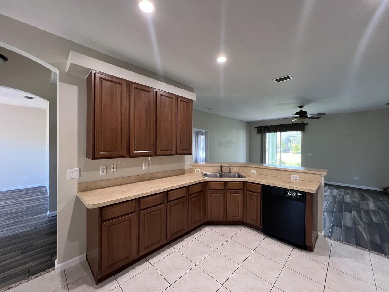 254 Broyles Drive - Photo 6 of 22