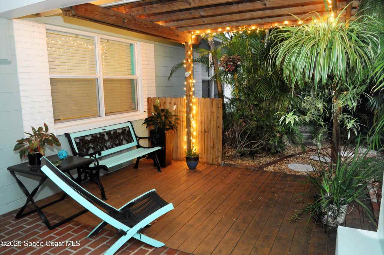 306 3rd Street - Photo 5 of 22