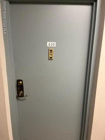 4700 Ocean Beach Blvd Apt 410 #410 - Photo 4 of 27