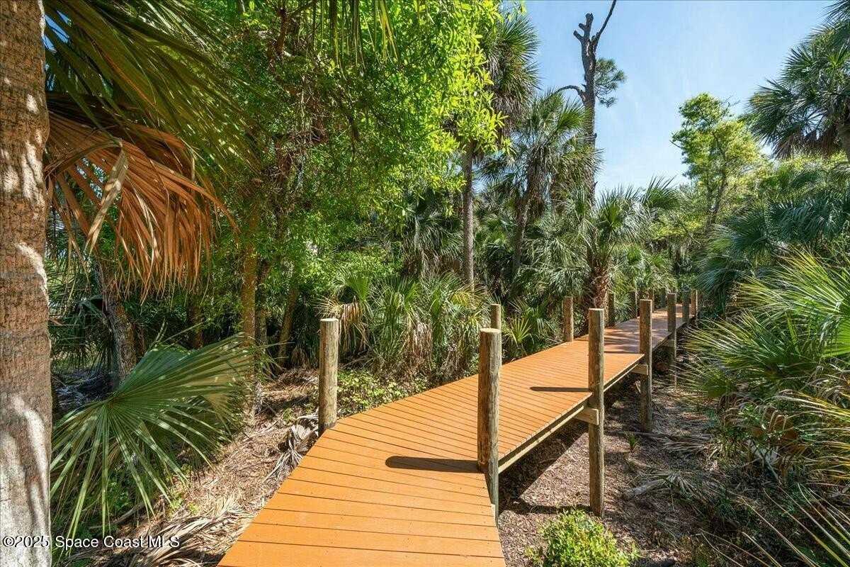 735 Pilot Ln Unit 306 #306 - Photo 5 of 25