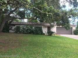 featured image of 1214 Waffle St Se