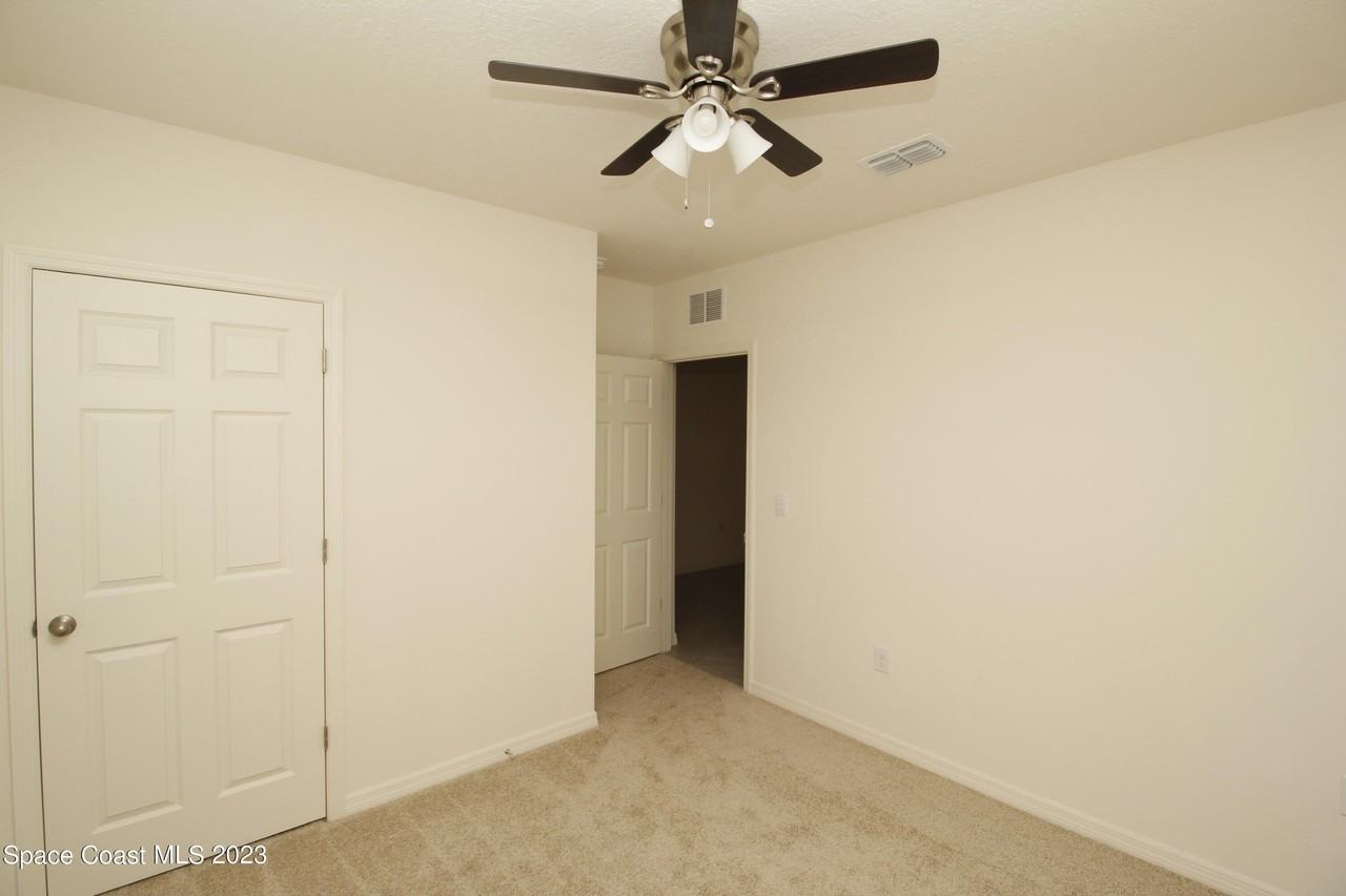 2164 Farmhouse Rd Se - Photo 5 of 26