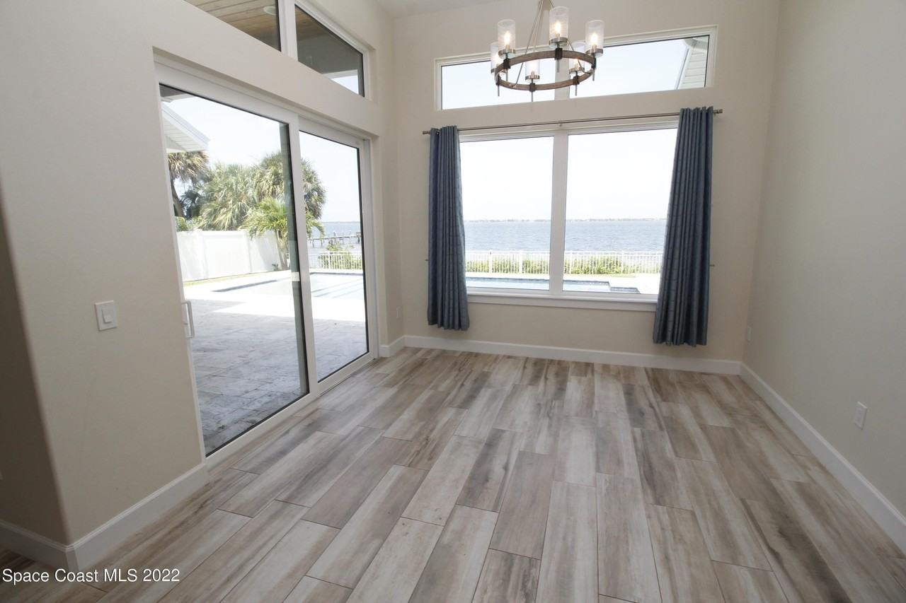 2345 Pineapple Avenue - Photo 6 of 30