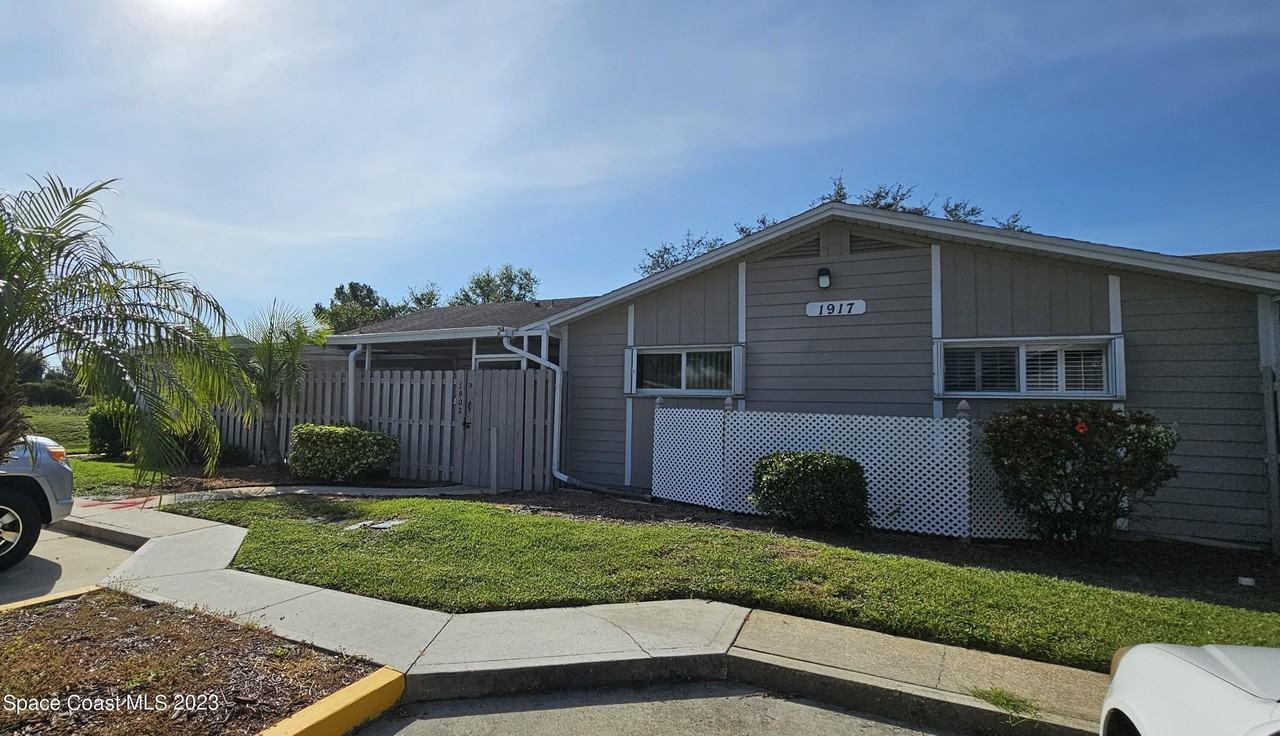 1917 Quail Ridge Court #1902 - Photo 3 of 21