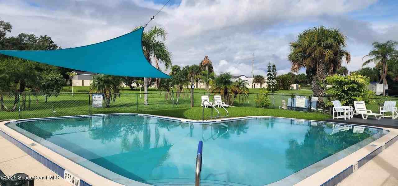 100 Canebreakers Drive #103 - Photo 3 of 16