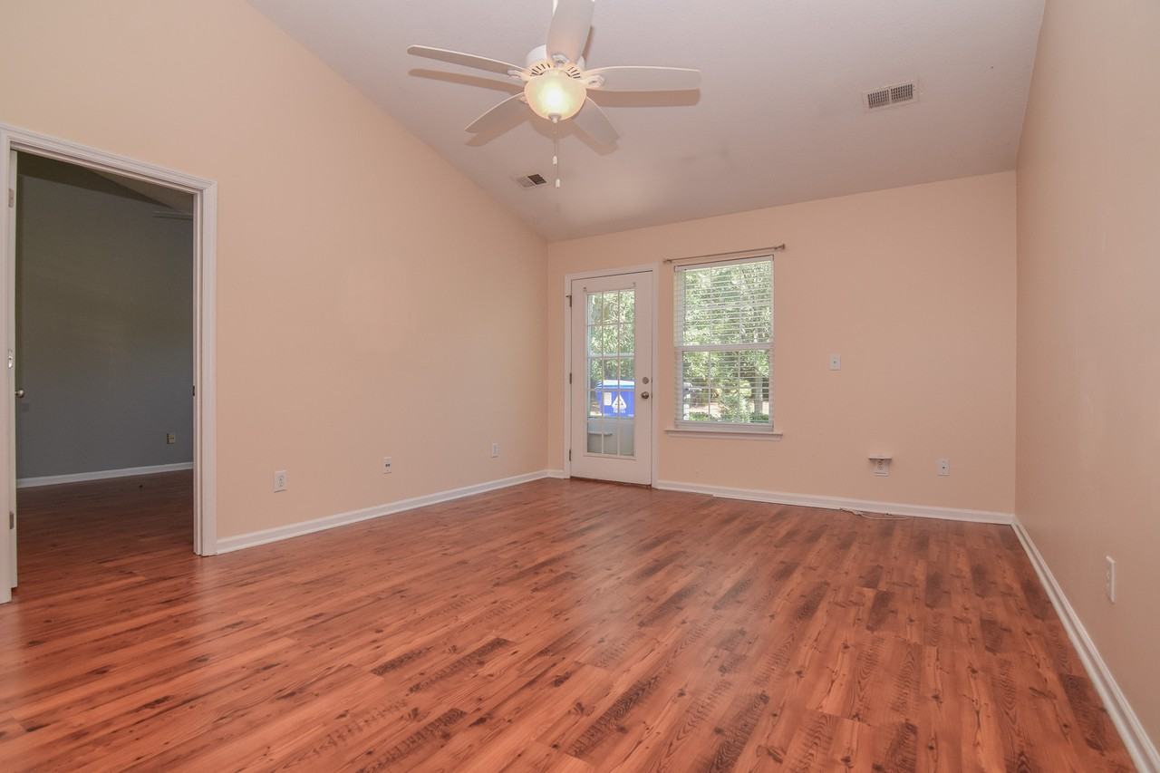 7898 Montview Road - Photo 7 of 13