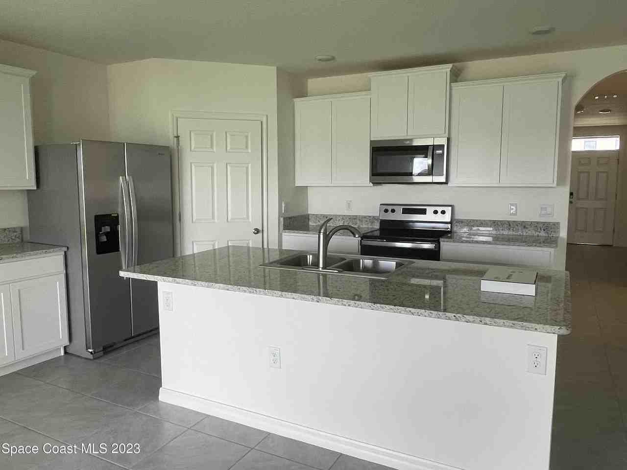 2194 Farmhouse Rd Se - Photo 4 of 15