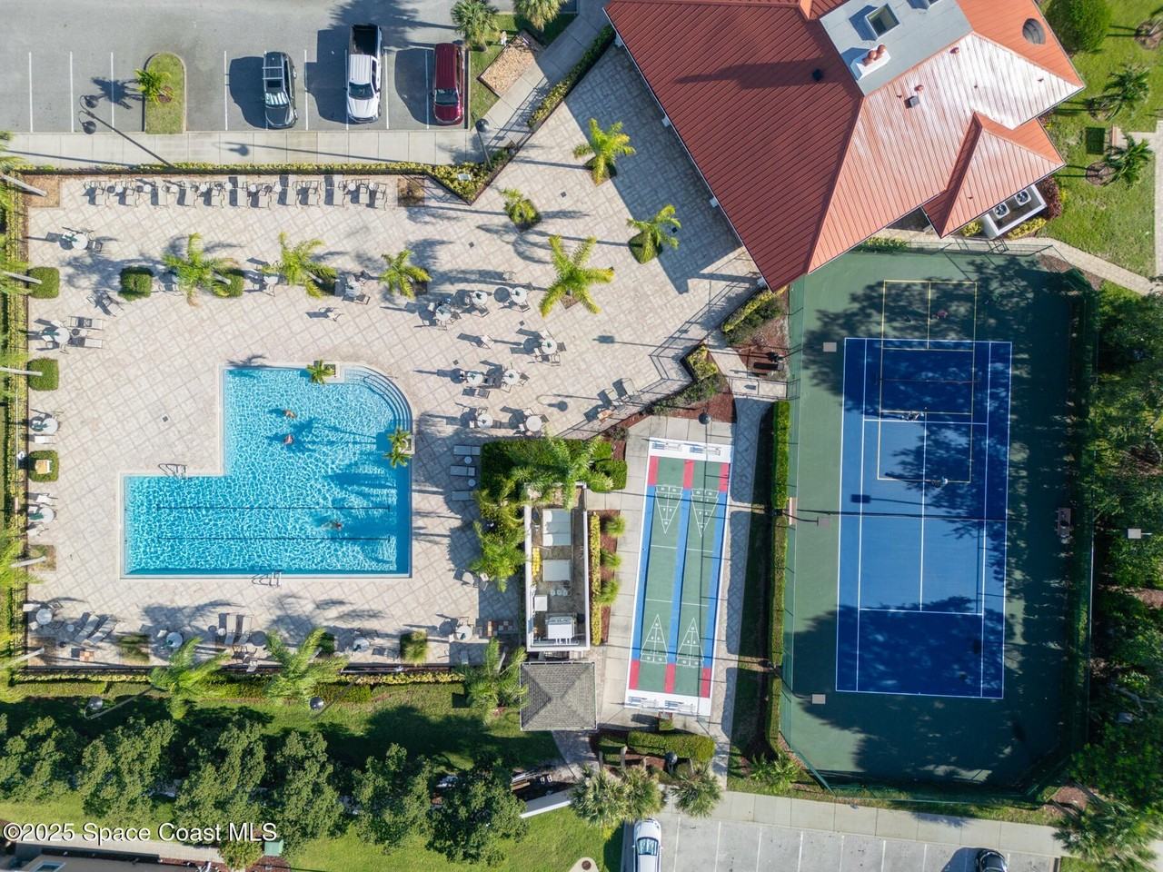 1741 Kinsale Ct - Photo 3 of 50