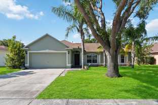 1007 Jacaranda Cir - Photo 1 of 1