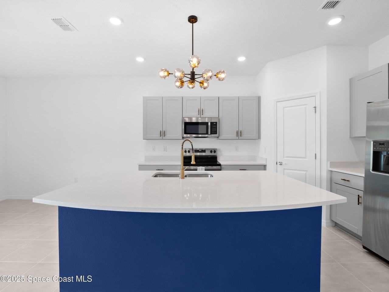 195 Riverfront Drive - Photo 3 of 34