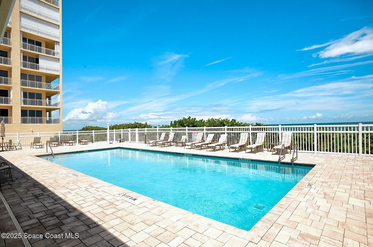 1045 Highway A1a Apt 304 #304 - Photo 7 of 26