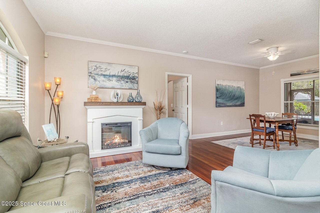 1510 Gardenton St Nw - Photo 2 of 30