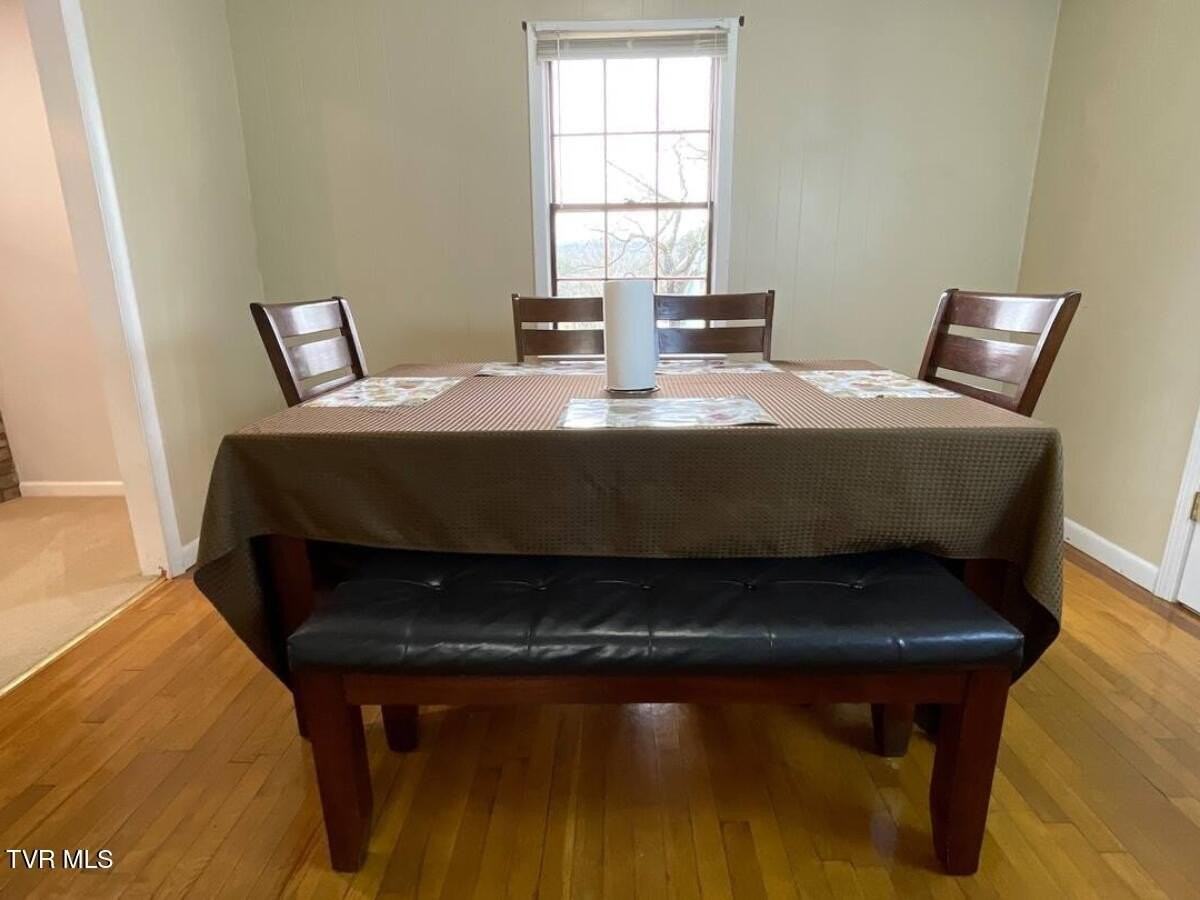 531 Bancroft Chapel Rd - Photo 7 of 25
