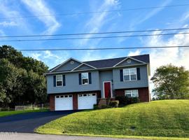 featured image of 249 Harmony Acres Dr W