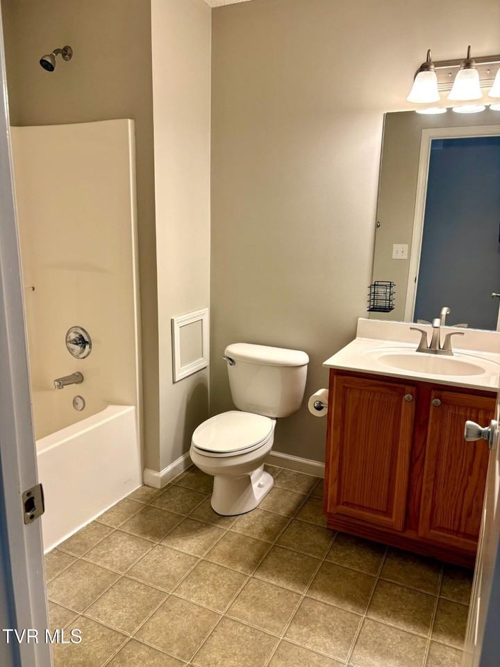 249 Harmony Acres Dr W - Photo 5 of 9