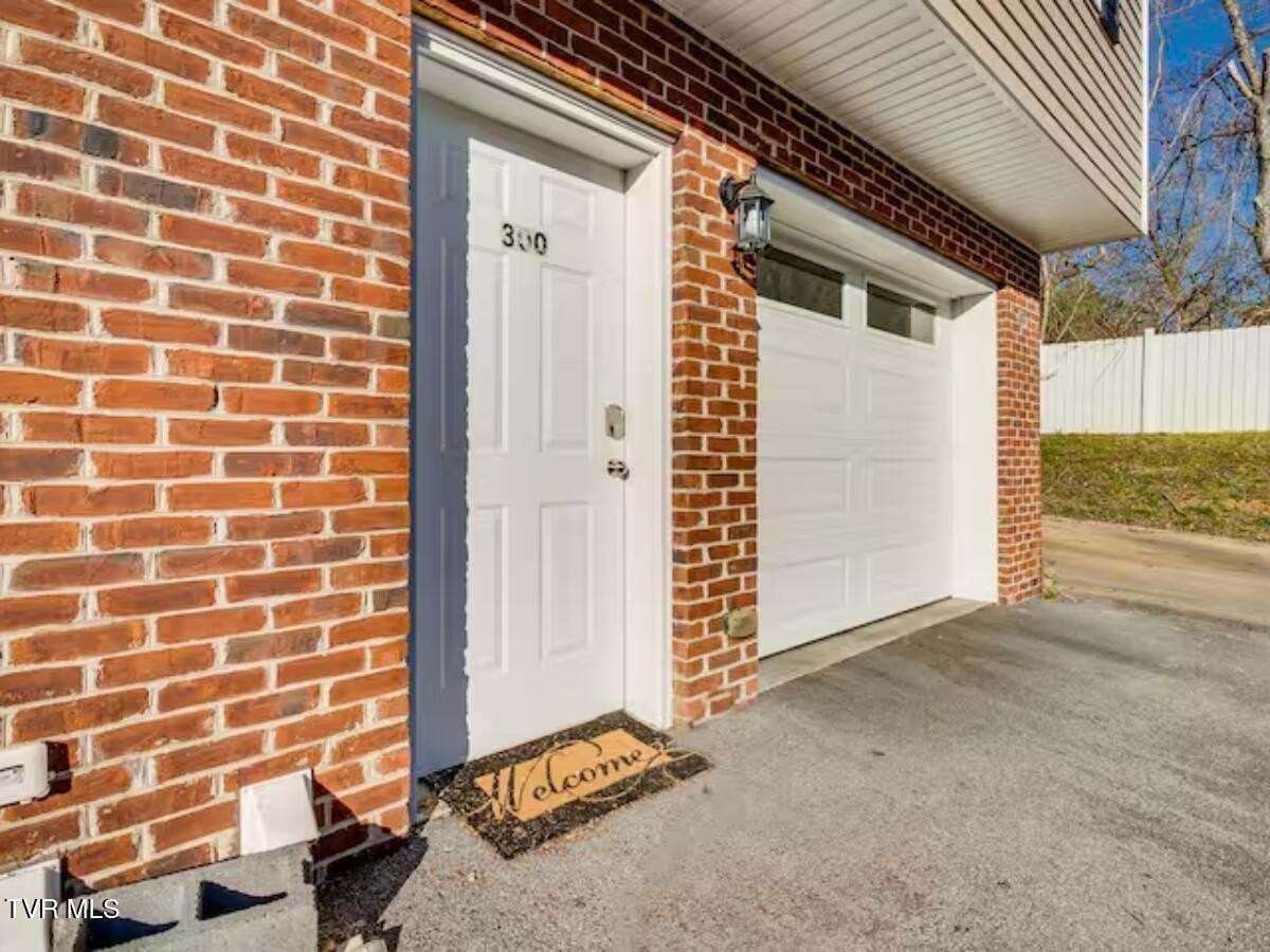 169 E Grand Ave #300 - Photo 2 of 27