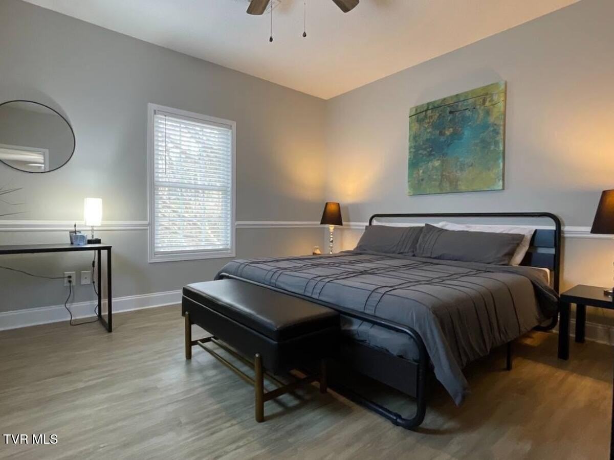 169 E Grand Ave #300 - Photo 5 of 27