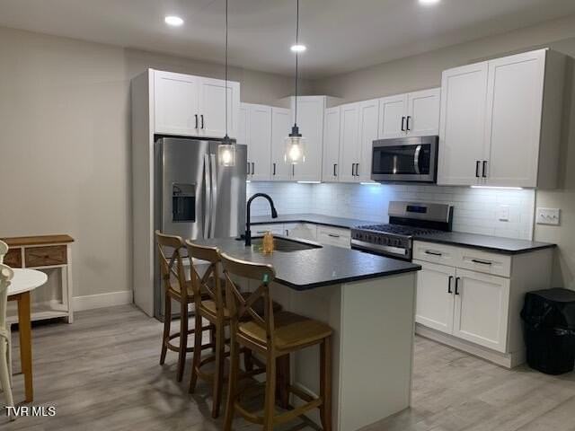 705 N Main Ave - Photo 4 of 10