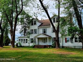 featured image of 9 Duncan Ln