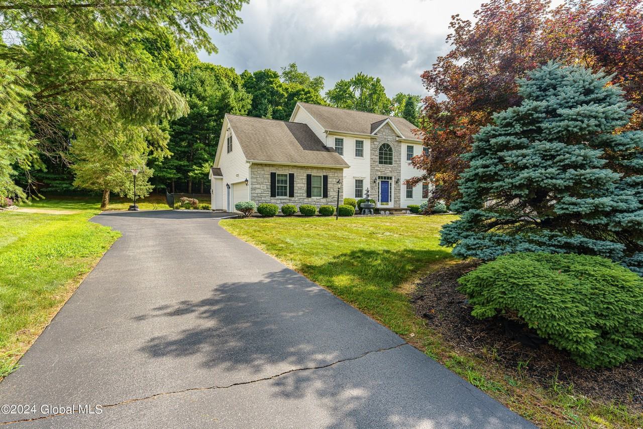 20 Birch Hill Rd - Photo 3 of 50