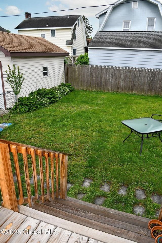 53 Menands Rd - Photo 5 of 29