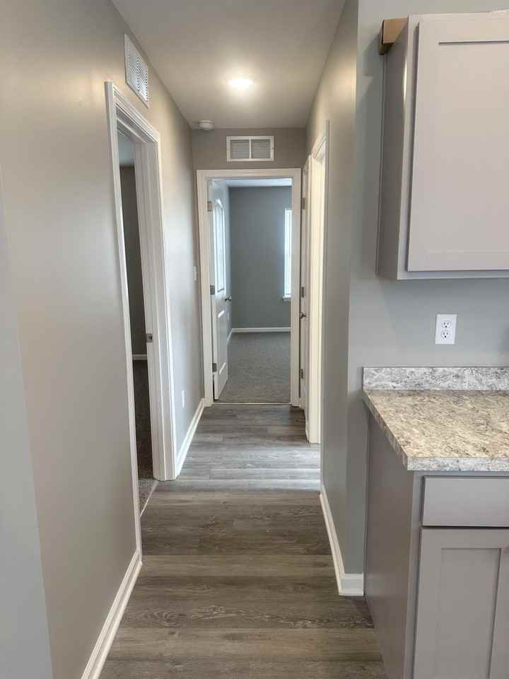 8092 Driftwood Loop - Photo 7 of 15