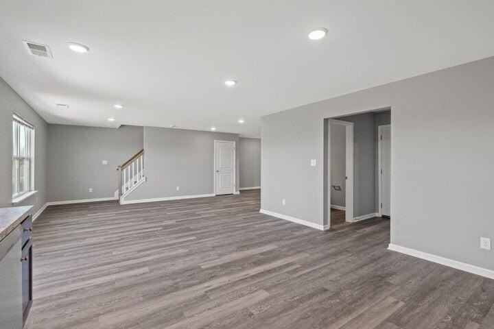 183 Landry Ln - Photo 7 of 13