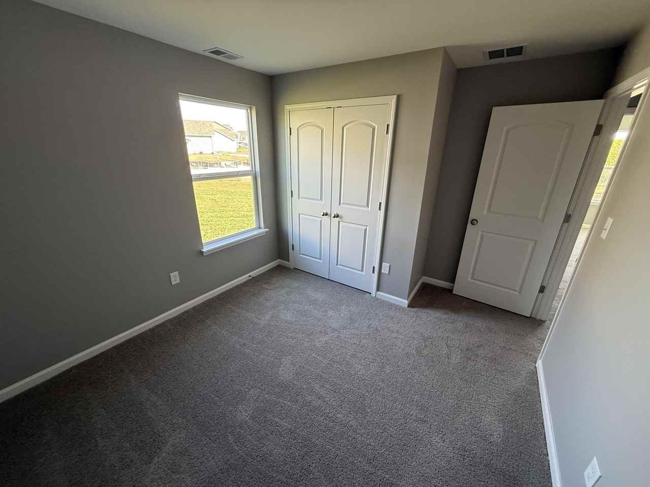 6061 Arbor Woods Way - Photo 6 of 17