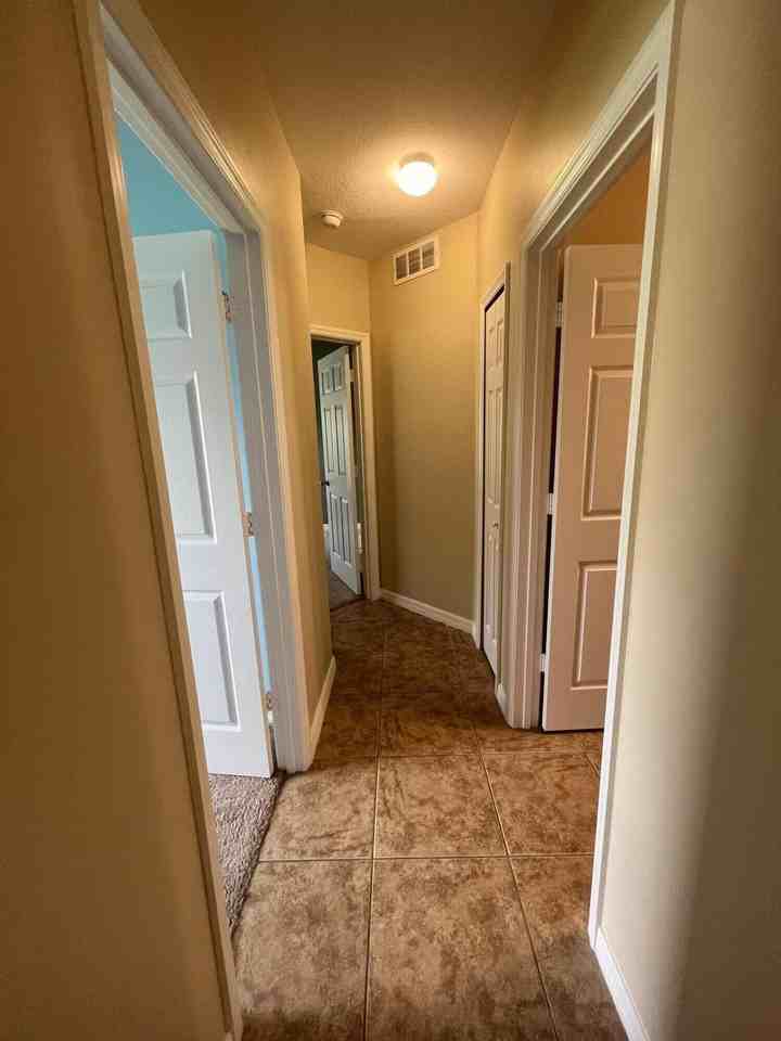 690 Parnell Ave - Photo 6 of 11