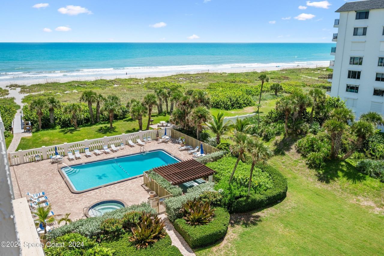 750 N Atlantic Ave Apt 608 #608 - Photo 3 of 39