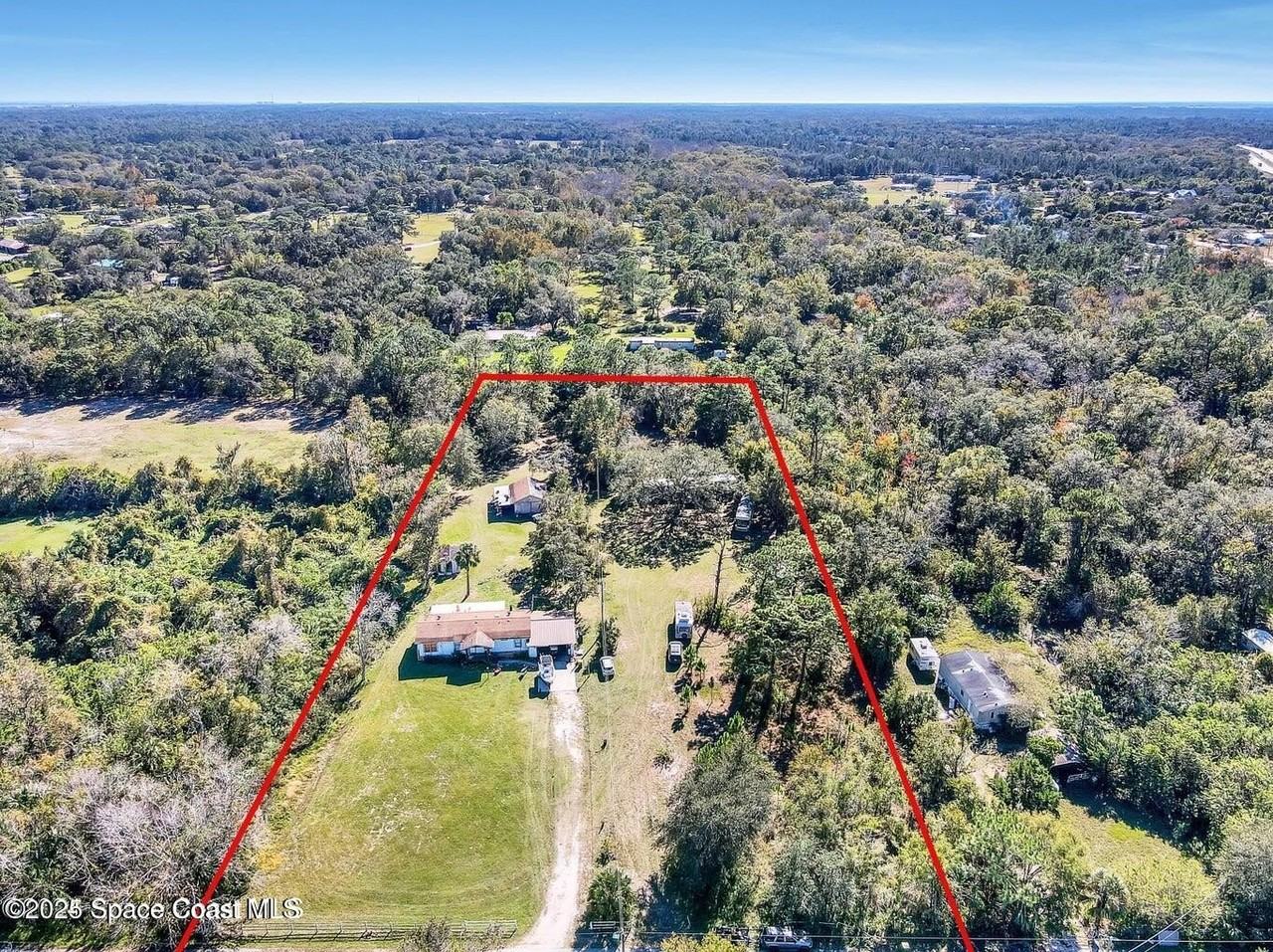 4305 April Ln - Photo 6 of 6