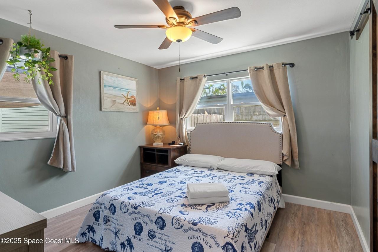 601 Sea Gull Dr - Photo 3 of 44