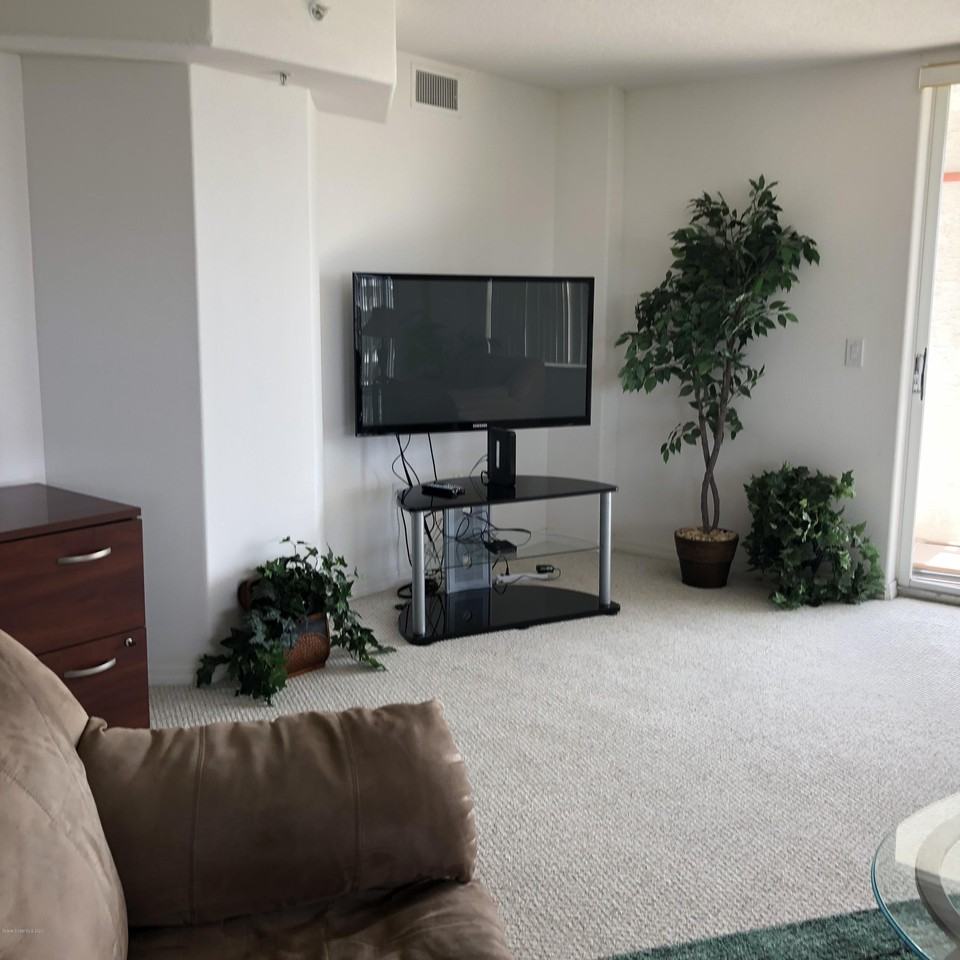 8935 Puerto Del Rio Dr Unit 7402 #7402 - Photo 7 of 36