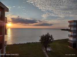 featured image of 201 International Dr Apt 643 #643