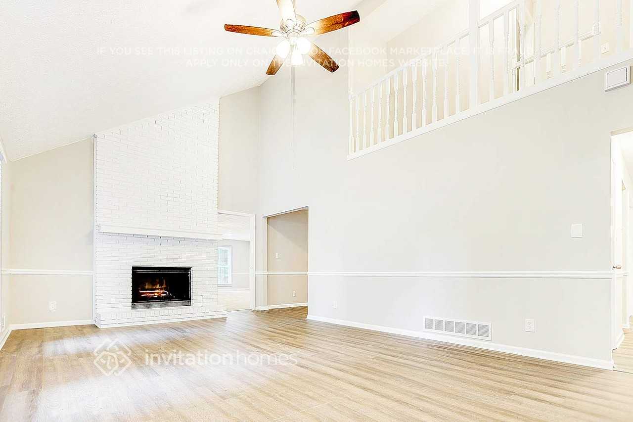 3783 Carolyn Farm Rd - Photo 3 of 25