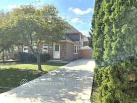 10528 S 83rd Ave - Photo 1 of 1