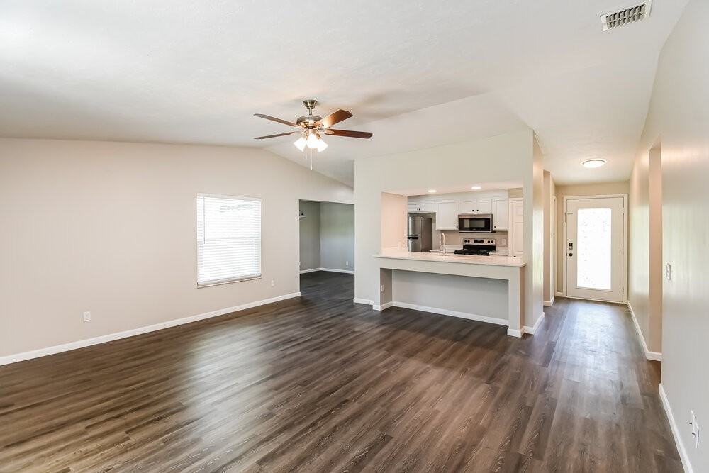 1294 Bear Run Blvd - Photo 4 of 16