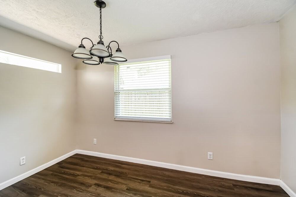 1294 Bear Run Blvd - Photo 5 of 16