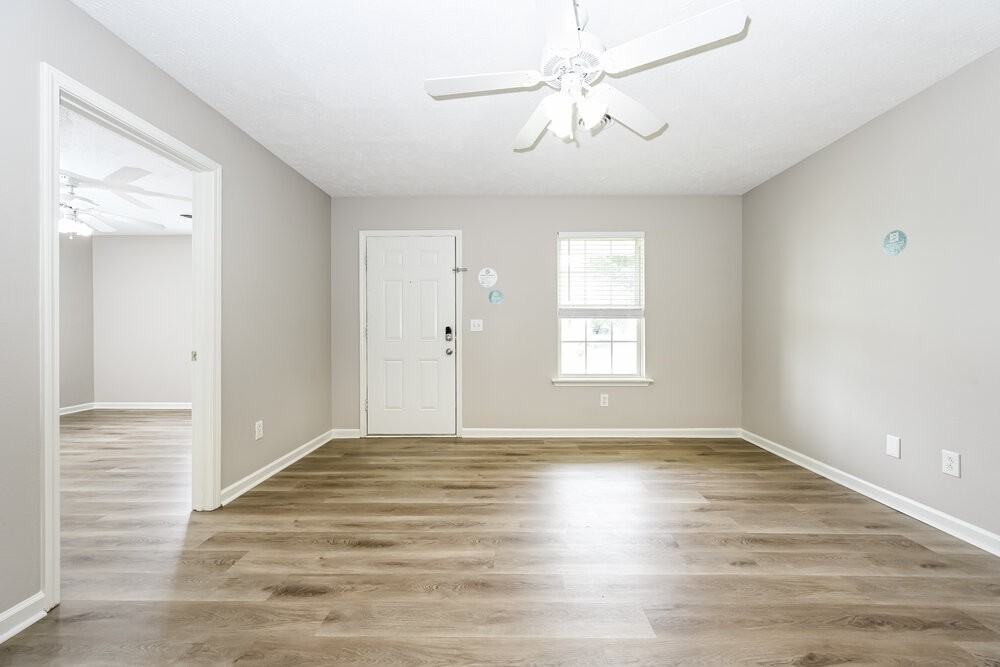 2014 Penmar Drive - Photo 3 of 16