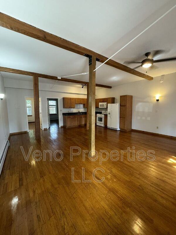 1 S Park St #1A - Photo 6 of 12