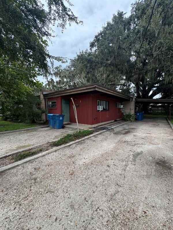 500 N Tecumseh Ave #4 - Photo 3 of 17