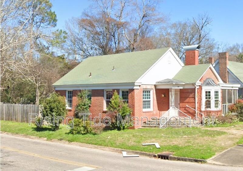 1801 Winona Ave - Photo 2 of 2