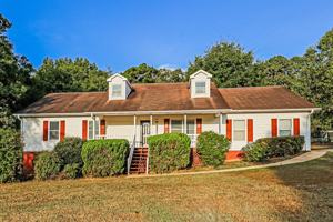 featured image of 234 Benton Flds