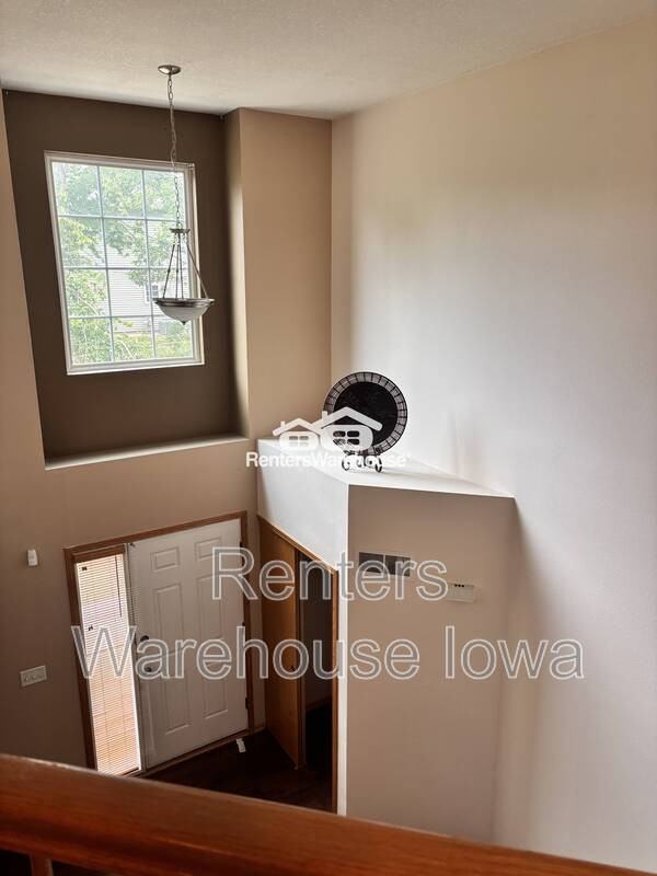 1400 S 52nd St #67 - Photo 4 of 13