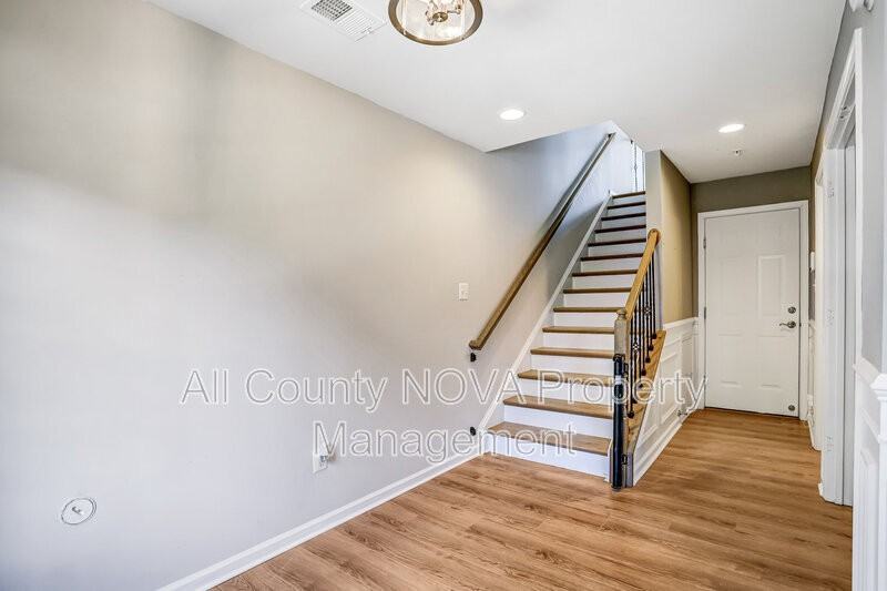 2908 Pinebrook Rd - Photo 3 of 46