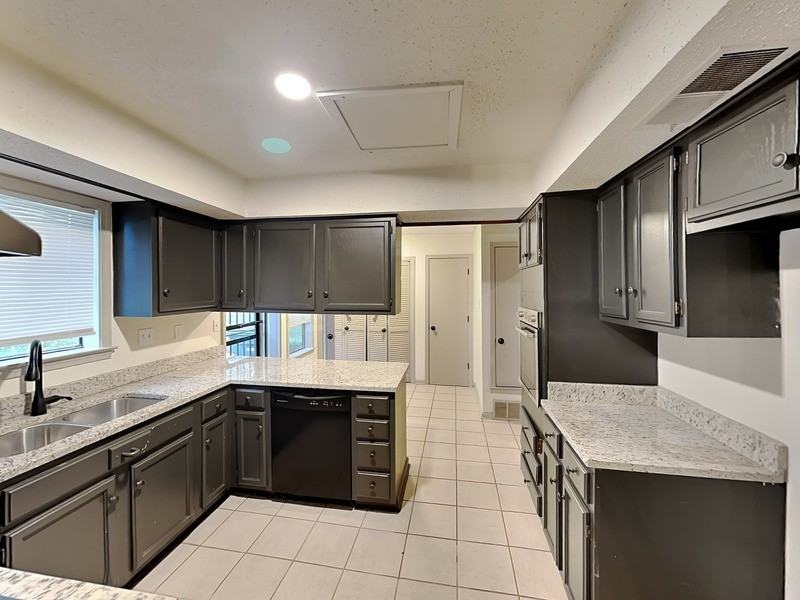 5415 Stardust Drive - Photo 5 of 18